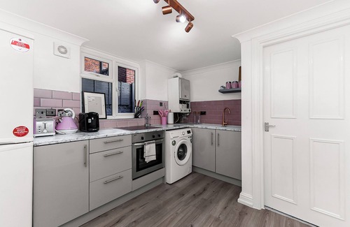 Belsize Park Apartment | CHARMING 2BR FLAT IN PRIME LOCATION