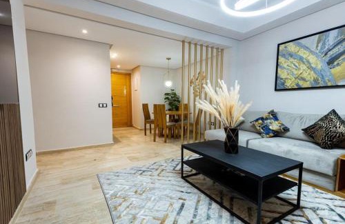 Diour Jamaa Apartment | Charming 2BR in the Heart of the City