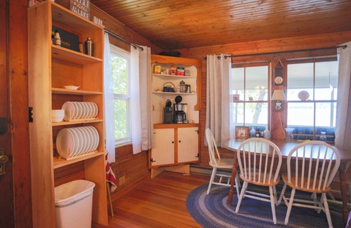 Winthrop Cottage | Charming 2BR Lakefront Cottage on Serene Cobbossee w/Kayaks, A/C