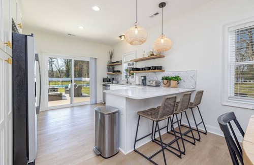 Littleton House | Charming 2BR, Pool, Pickleball/Basketball Court, Large Backyard
