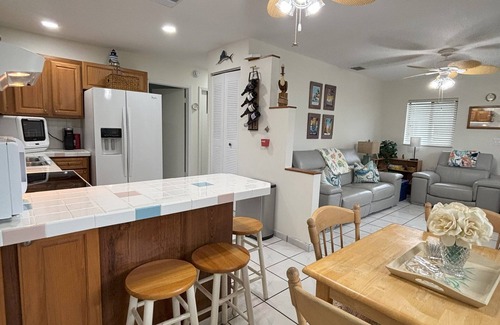 Monroe County House | Charming 3/2 in beautiful Tavernier, FL