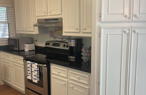 Hilton Head Island Cottage | Charming 3-bedroom cottage in South Forest Beach in Hilton Head Island