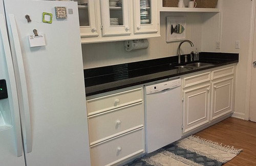 Hilton Head Island Cottage | Charming 3-bedroom cottage in South Forest Beach in Hilton Head Island