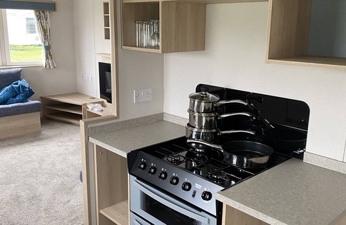 Filey Cabin | Charming 3-Bed Holiday home at Primrose Valley