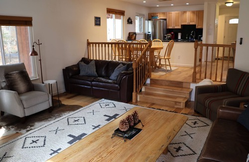 Incline Village Cabin | Charming 3 Bedroom Cabin in Incline Village w/Hot Tub