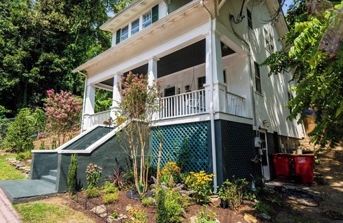 Harpers Ferry House | Charming 3-Bedroom Home in historic Harpers Ferry: Pet Friendly!