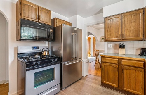 Tiffin House | Charming 3-bedroom/2 bath house in Tiffin with private and picturesque backdrop
