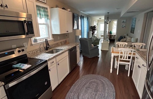 Beach Haven Crest Apartment | Charming 3 bedroom apartment in LBI w. Central AC outdoor shower 2 mins to beach