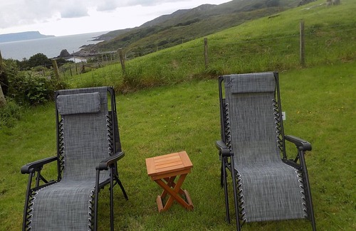 Aird of Sleat Cottage | Charming 3-bedroom cottage in Aird of Sleat with ocean-view and WiFi