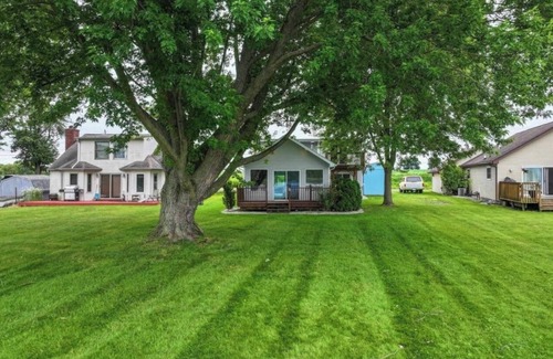 Linden Cottage | Charming 3-bedroom cottage on the lake in lovely Linden with a beautiful view!