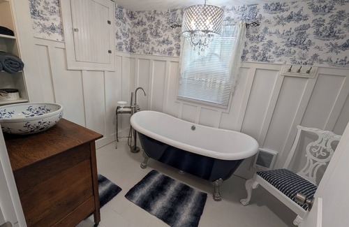 Eggleston Other | Charming 3-Bedroom Farmhouse in Scenic Pembroke, VA - Sleeps 8