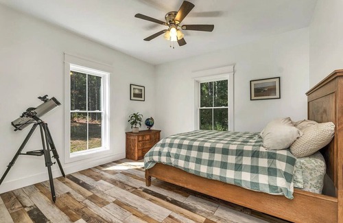 Lebanon Other | Charming 3-bedroom Farmhouse in the Seacoast