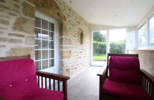 Tocqueville Cottage | Charming 3-Bedroom House in Tocqueville, Near Beaches, with Garden and WiFi
