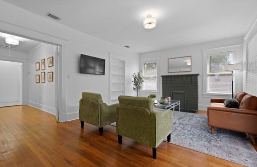 Midtown House | Charming 3-bedroom getaway in wonderful Savannah!