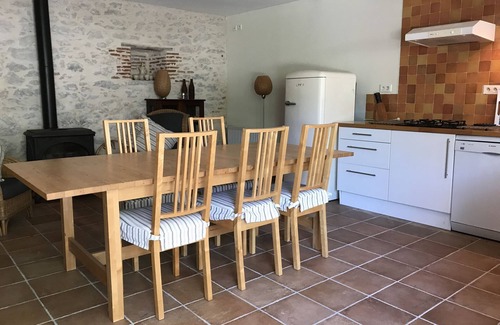 Albas House | Charming 3 bedroom gite in a beautiful village on the River Lot