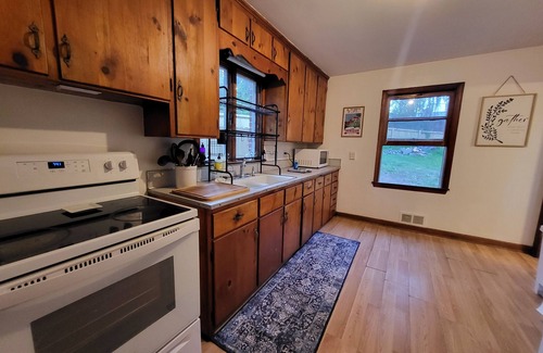 Grissom - Highland House | Charming 3-bedroom house in the heart of Blacksburg
