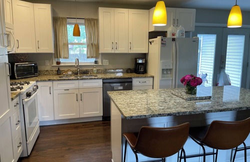 Fox Valley House | Charming 3-bedroom house with fence yard, WiFi, and in a great location.