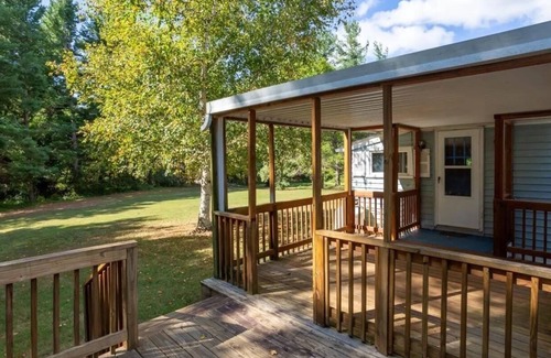 Waynesboro House | Charming 3-bedroom house in Waynesboro with WiFi, AC