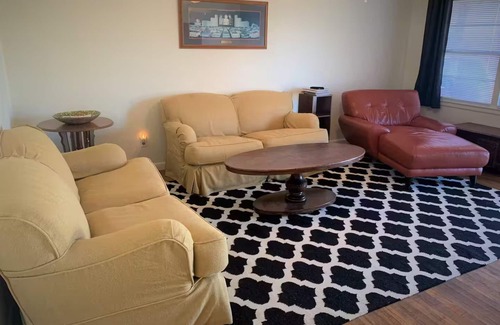 Aspermont House | Charming 3-bedroom house with AC and WiFi in peaceful Aspermont