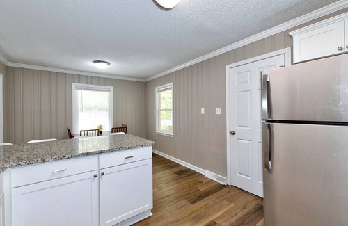 Rock Hill House | Charming 3-bedroom home in delightful Rock Hill with AC, WiFi