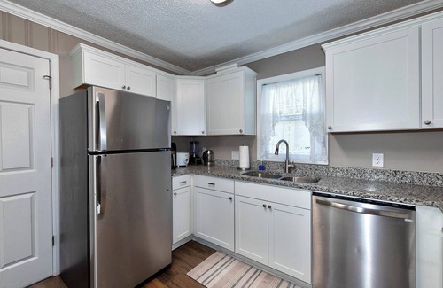 Rock Hill House | Charming 3-bedroom home in delightful Rock Hill with AC, WiFi