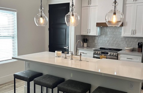 Mesa House | charming 3-bedroom home near sloan park/chicago cubs & light rail