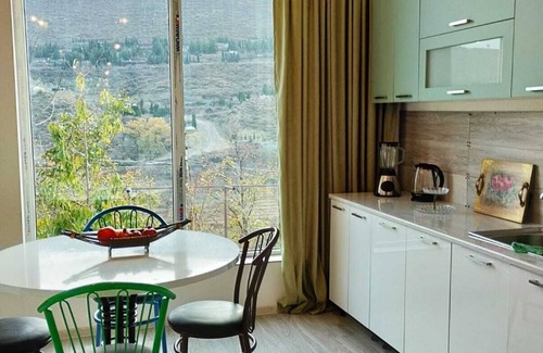 Vake-Saburtalo House | Charming 3-bedroom house with WiFi and AC in wonderful Tbilisi