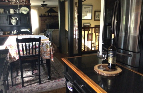 Mountain Club House | Charming 3-bedroom house with WiFi, AC in peaceful Prescott