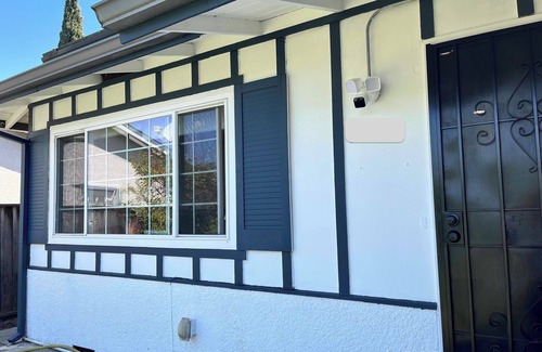 East San Jose House | Charming 3-bedroom house with AC and WiFi in terrific San Jose