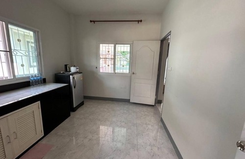 San Sai House | Charming 3-bedroom house with AC, WiFi in lovely Chiang Mai
