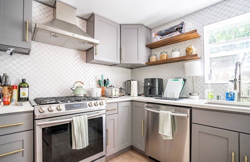 Roxhill House | Charming 3-bedroom House in Wonderful West Seattle