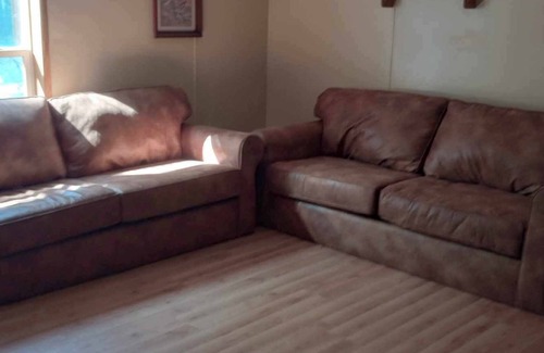 Waynoka House | Charming 3-bedroom house with AC, in serene Waynoka