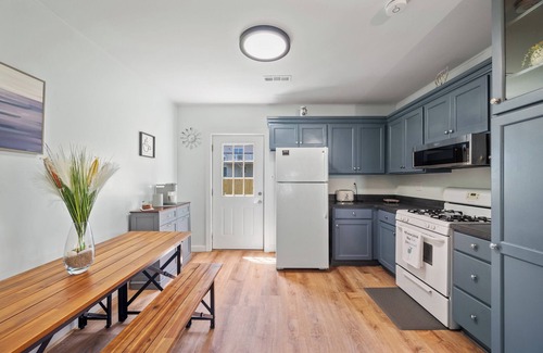 Fox Hill - Grandview House | Charming 3-bedroom house with AC, WiFi in fantastic Hampton