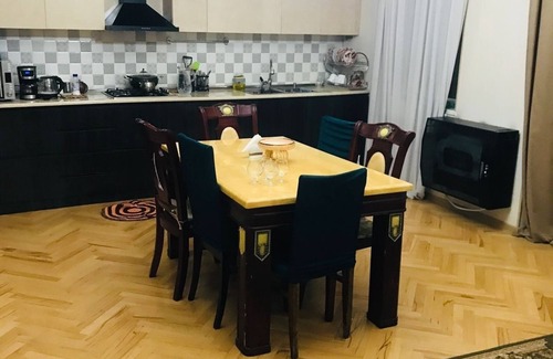 Gori House | Charming 3-bedroom house with AC, WiFi in enchanting Gori