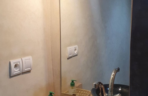Oulad Hassoune House | Charming 3-bedroom riad with WiFi and AC in lovely Marrakesh