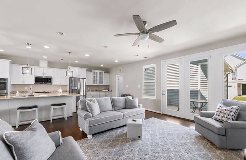 Clearwater House | Charming 3-bedroom townhome with WiFi, outdoor pools, fitness in Bethany Beach