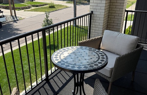 Jefferson Park House | Charming 3-bedroom townhome in lovely Denver - close to Mile High and Downtown!