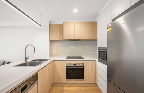 Bruce House | Charming 3-bedroom townhome with AC, WiFi in tranquil Bruce, close to pink lake
