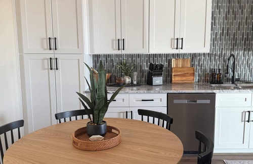 Fredericksburg House | Charming 3-bedroom house in fabulous Fredericksburg between wineries & town