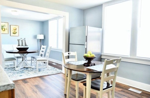 Guntersville Cottage | Charming 3-bedroom lake cottage, sleeps 4-7, in the fishing capital of the south