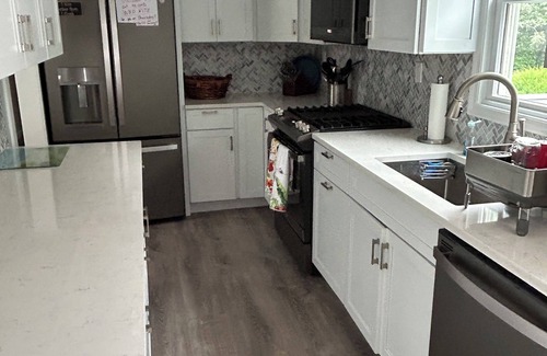 Hampton Bays House | Charming 3-bedroom house with AC, in Hampton Bays NY South Hampton Township.