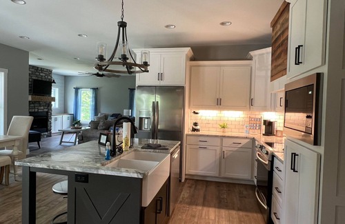 Leitchfield House | Charming 3-bedroom house on Rough River Lake near Leitchfield!