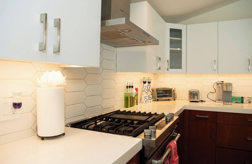 Woodland Hills House | Charming 3-bedroom house with AC and WiFi in delightful Los Angeles