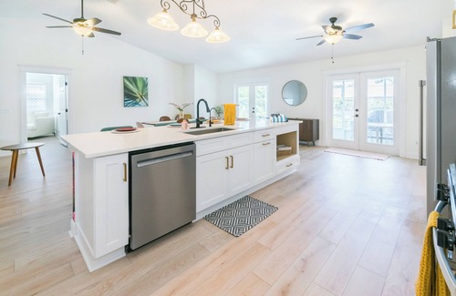 St. Augustine South House | Charming 3-bedroom house with AC, WiFi in awesome St. Augustine
