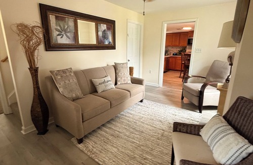 Star Tannery House | Charming 3 bedroom home in the beautiful Shenandoah Valley on the Cedar creek