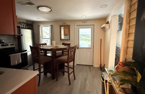 Star Tannery House | Charming 3 bedroom home in the beautiful Shenandoah Valley on the Cedar creek