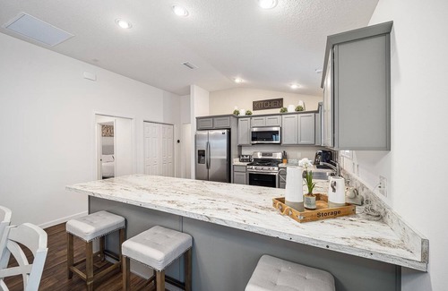 Wildwood Villa | Charming 3-bedroom Courtyard Model Villa in The Villages Florida with Golf Cart
