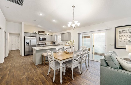 Wildwood Villa | Charming 3-bedroom Courtyard Model Villa in The Villages Florida with Golf Cart