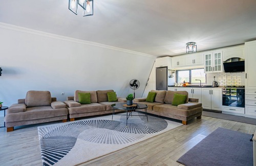 Marmaris Villa | Charming 3-bedroom villa with AC, WiFi near Marmaris
