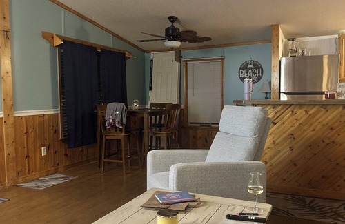 West Ocean City House | Charming 3 BR/2BA spacious home in W. Ocean City near Shopping and Restaurants.